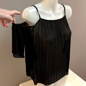 Cold shoulder black top
